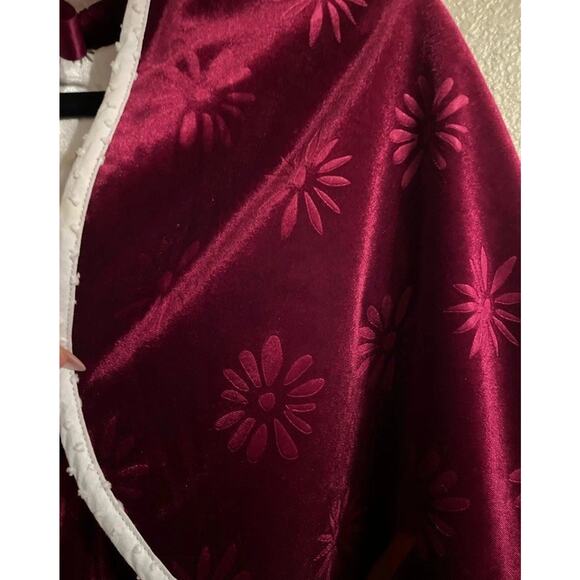 NWT Disney Shop Haunted Mansion Tightrope Walker Cape & Dress - Picture 9 of 14